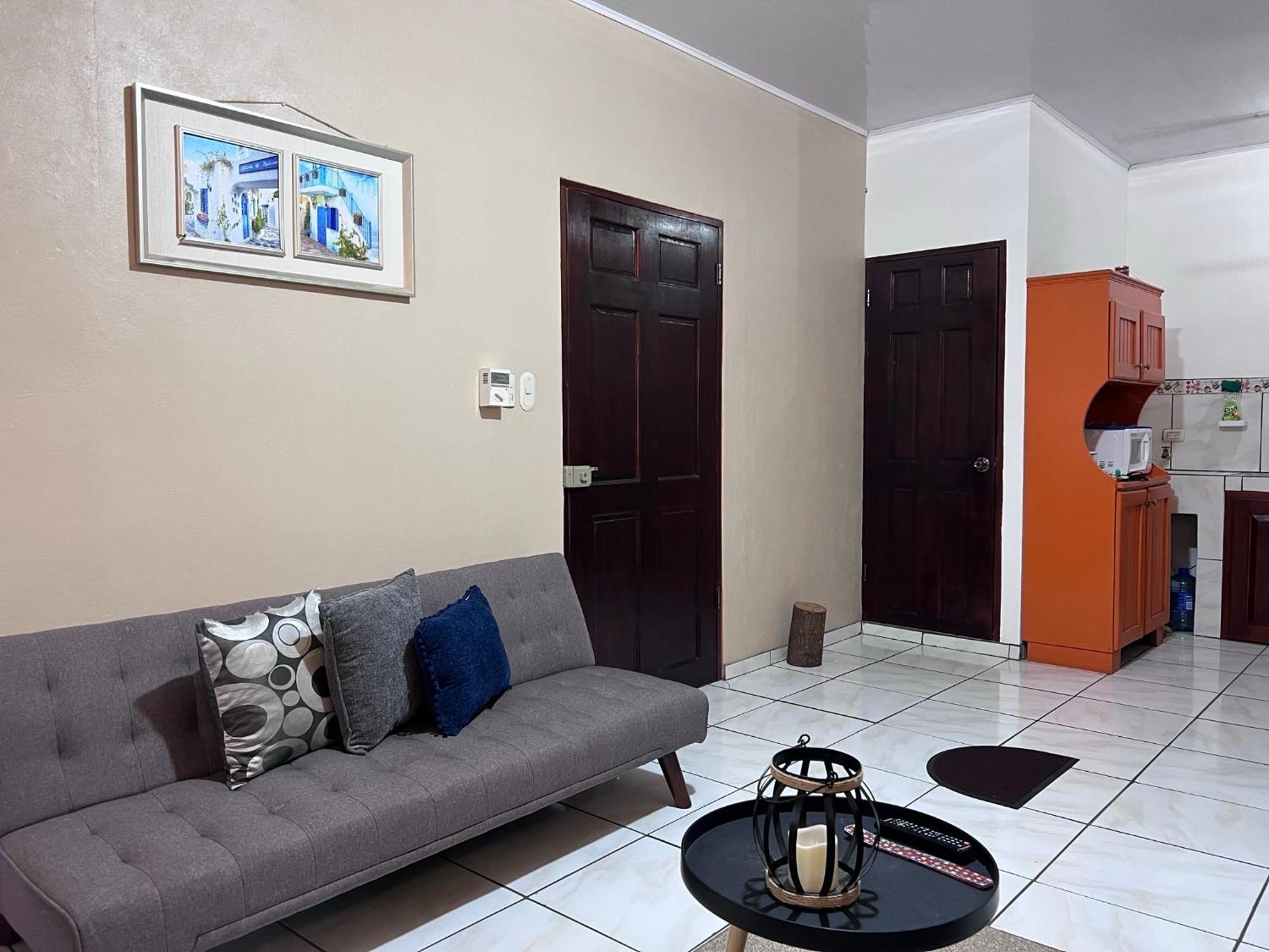Апартаменти Casa Tatich Ac Near Guanacaste Airport Ліберія Екстер'єр фото