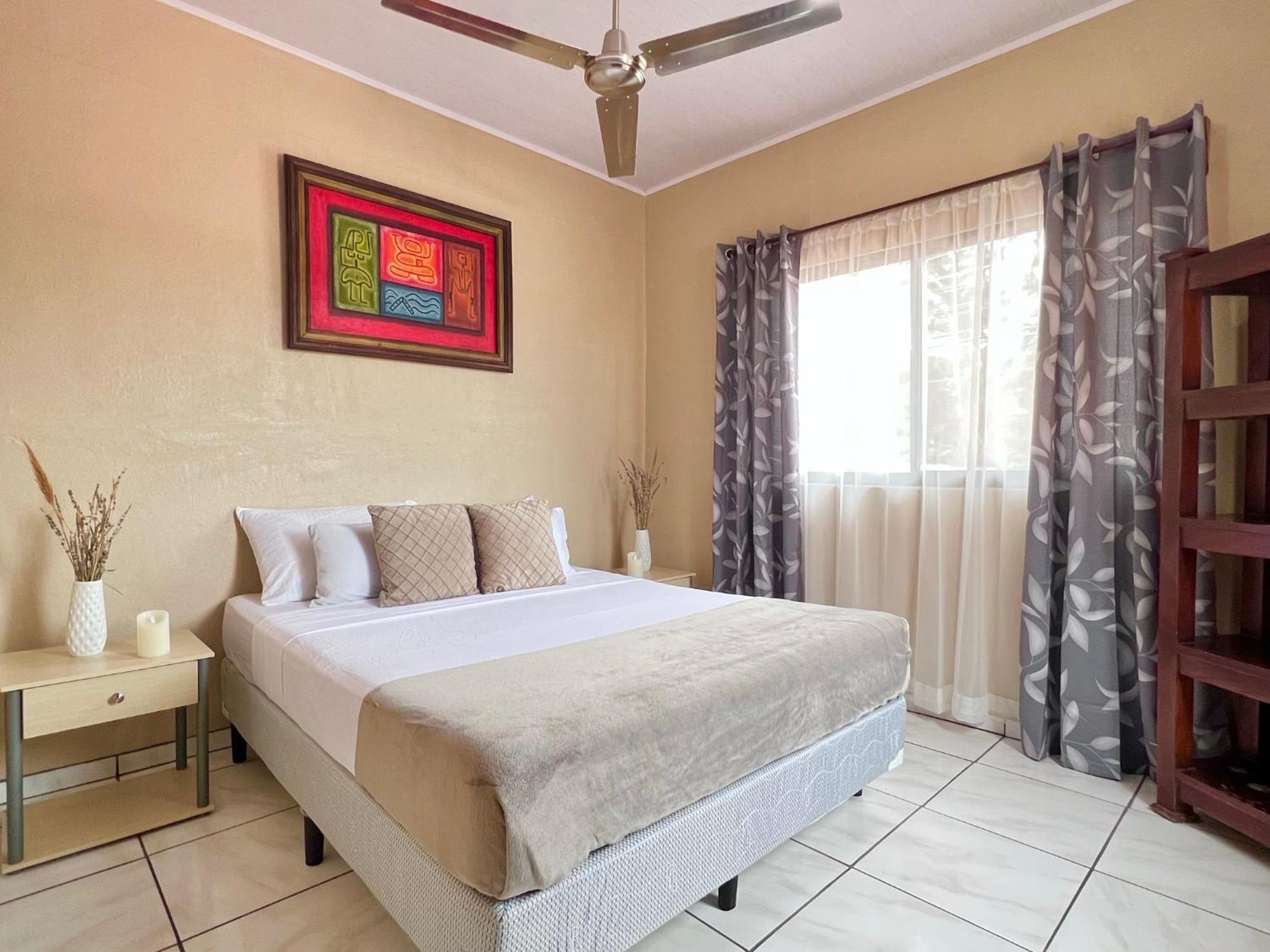 Апартаменти Casa Tatich Ac Near Guanacaste Airport Ліберія Екстер'єр фото